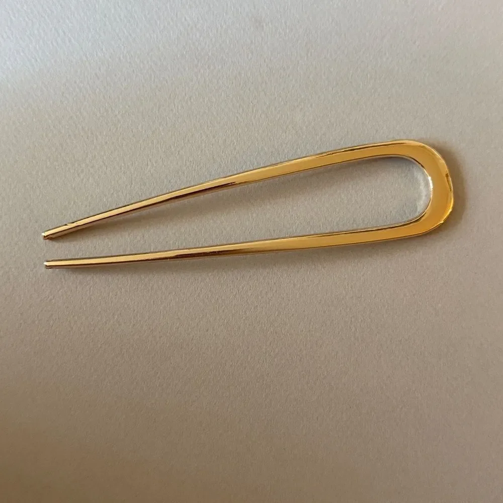 Gold U-Shaped Hair Pin A1598